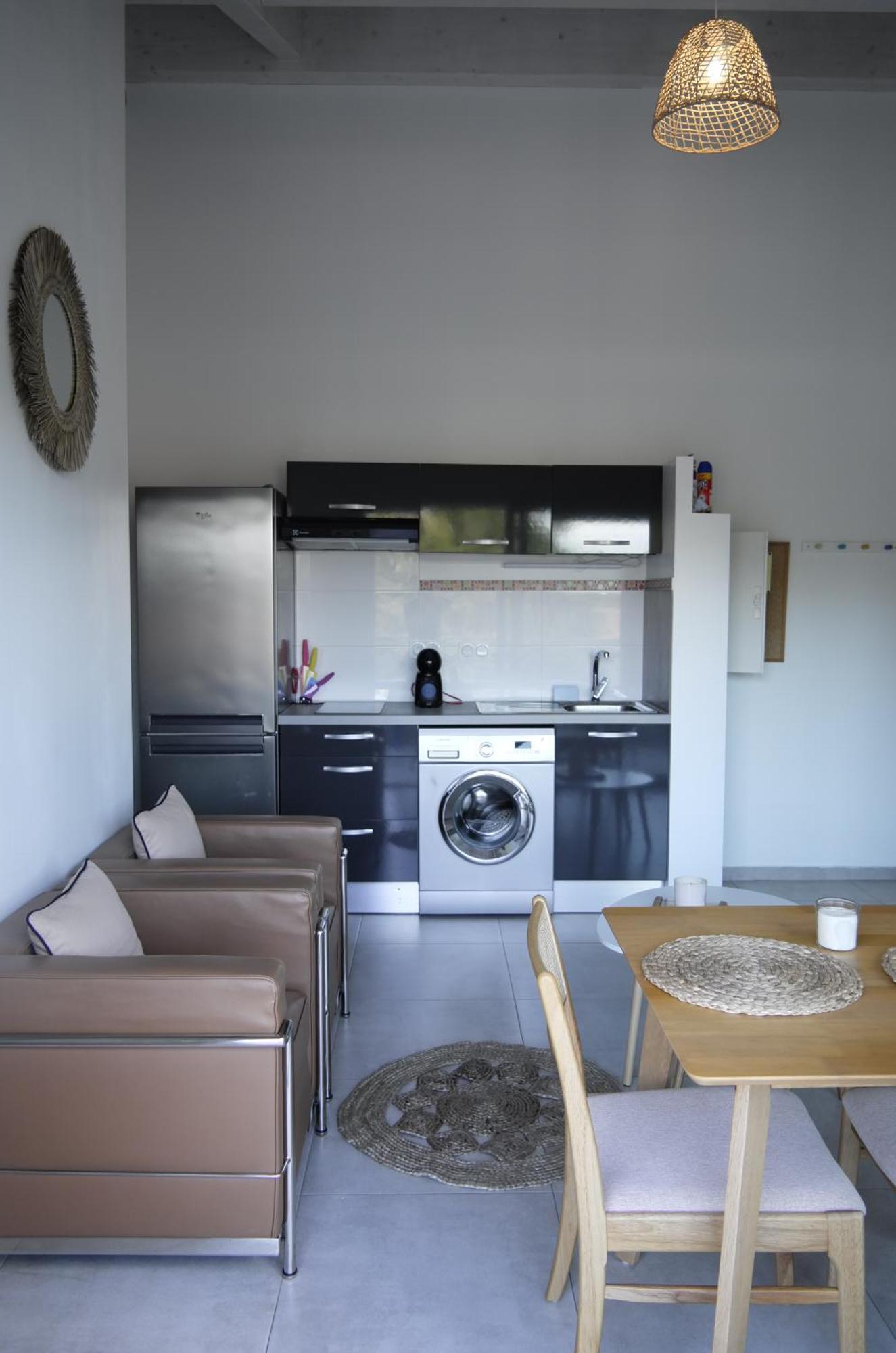 Jara Et Mendia, Maison Eguzki-lore, Saint-jean-pied-de-port, Pays Basque Saint-Jean-Pied-de-Port